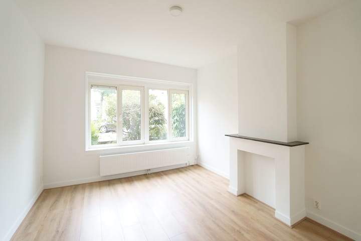 Bild 2 von 15