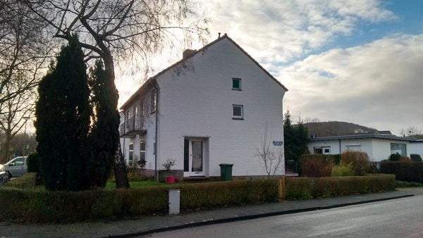 Bild 1 von 12