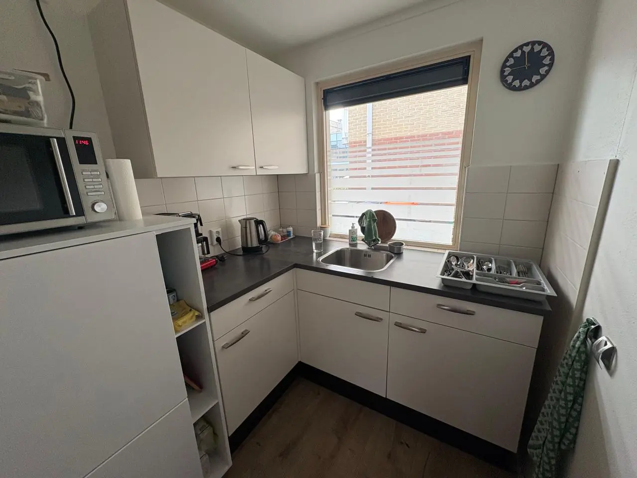 Image 4 of 11