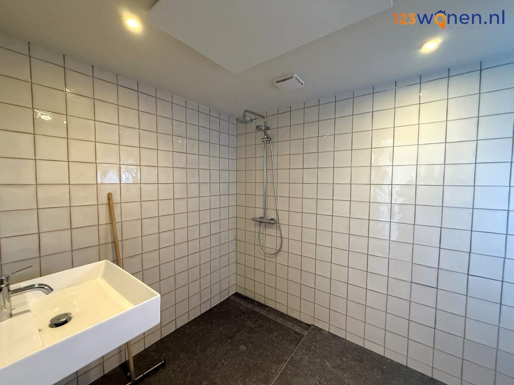 Bild 15 von 52
