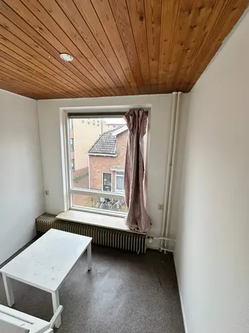 Habitación en Venestraat, Nijkerk - En alquiler
