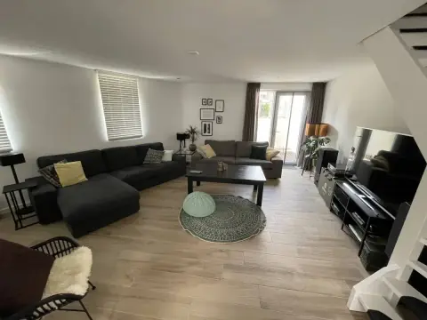 Möbliertes Apartment Het Einde, Elsloo LB - Zu vermieten