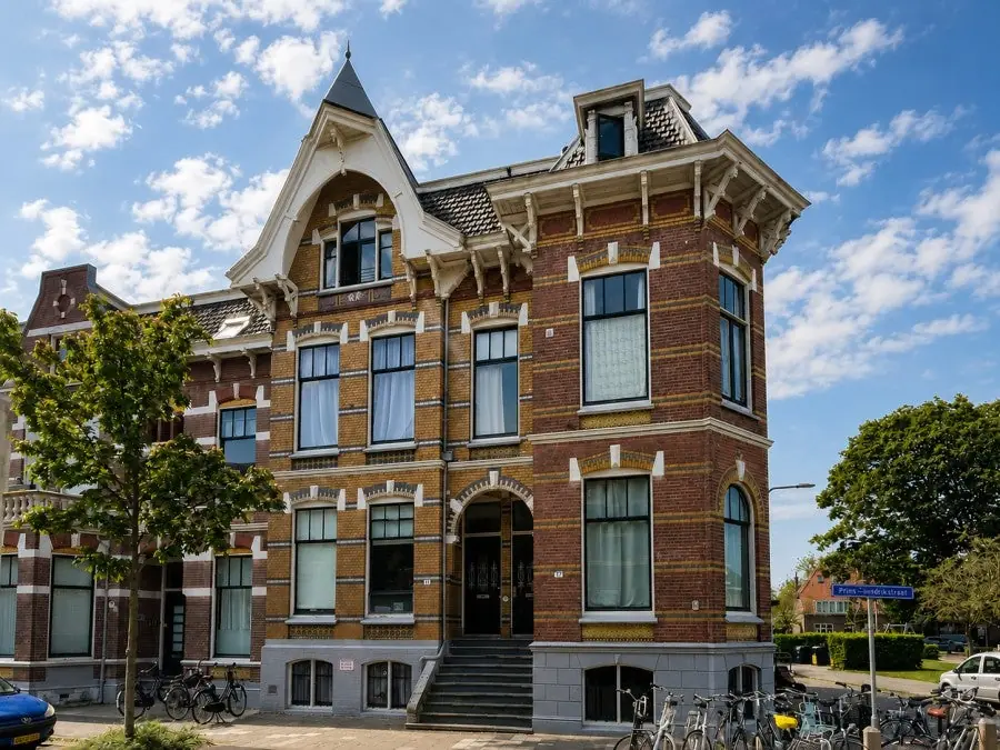 Afbeelding 1 van 5