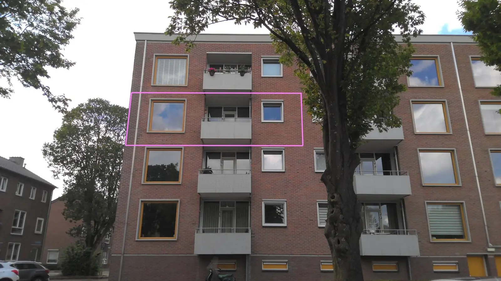 Bild 1 von 3