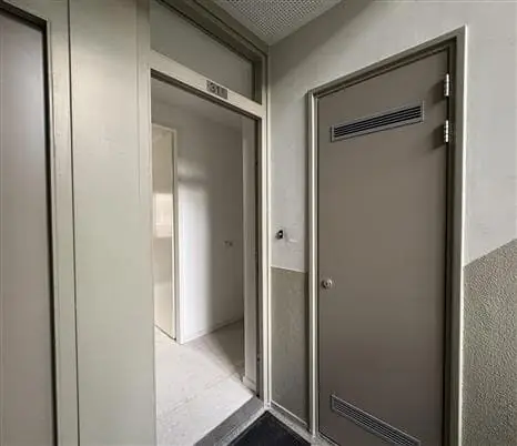 Image 6 of 41