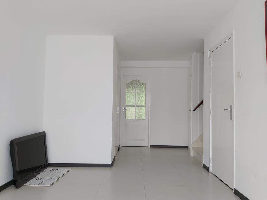 Bild 2 von 25