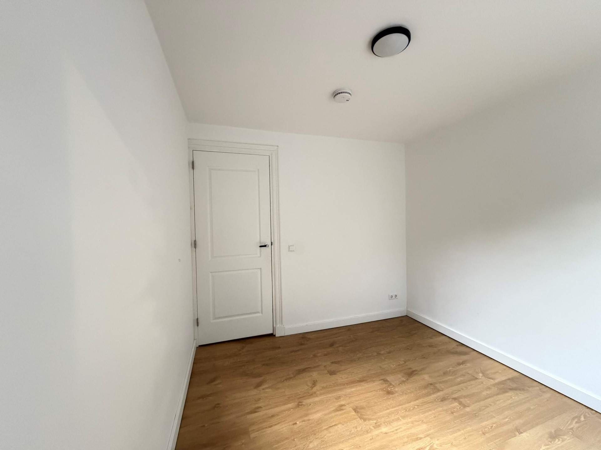 Image 18 of 38