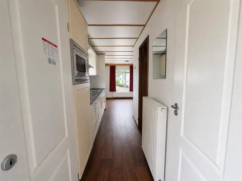 Image 10 of 10