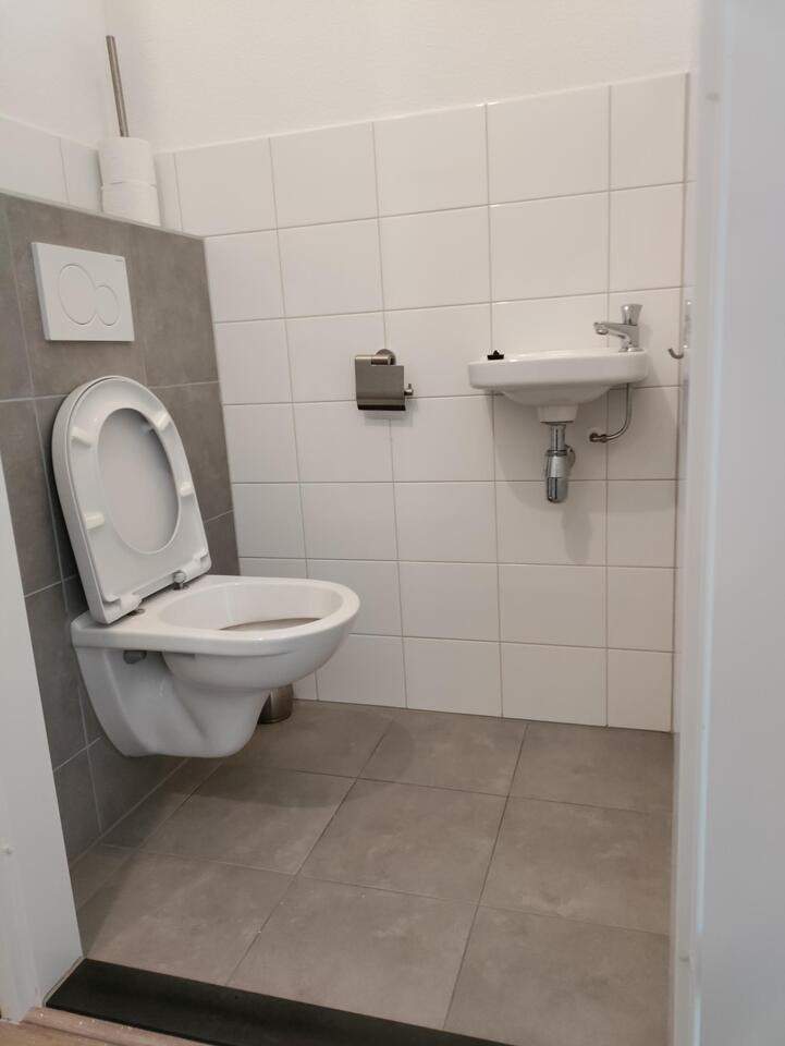 Bild 3 von 12