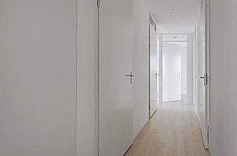 Bild 2 von 8