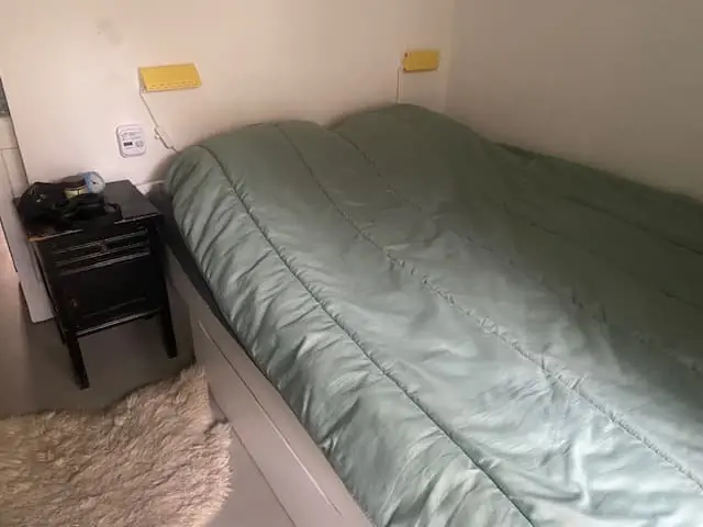 Image 4 of 5