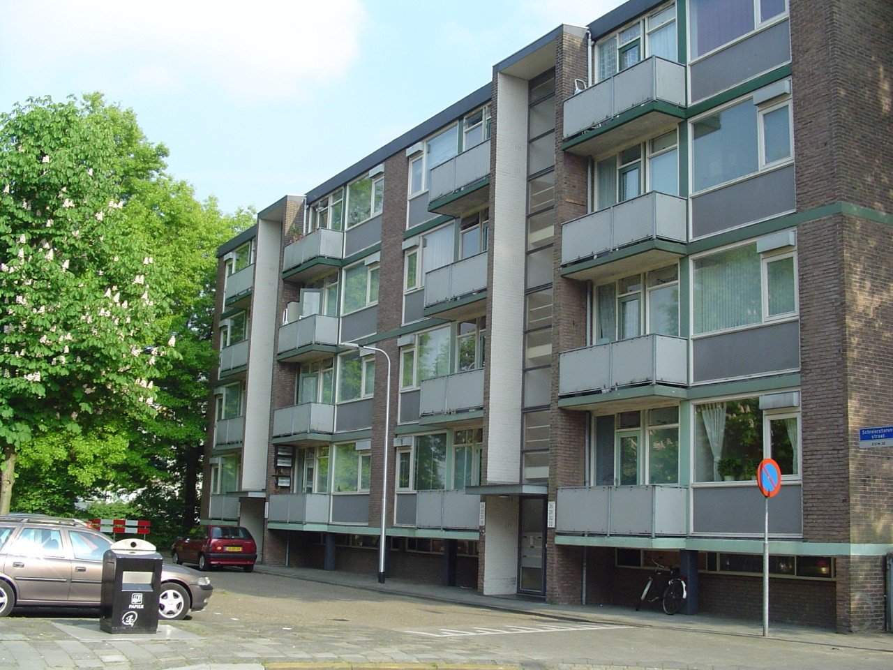 Image 1 of 3