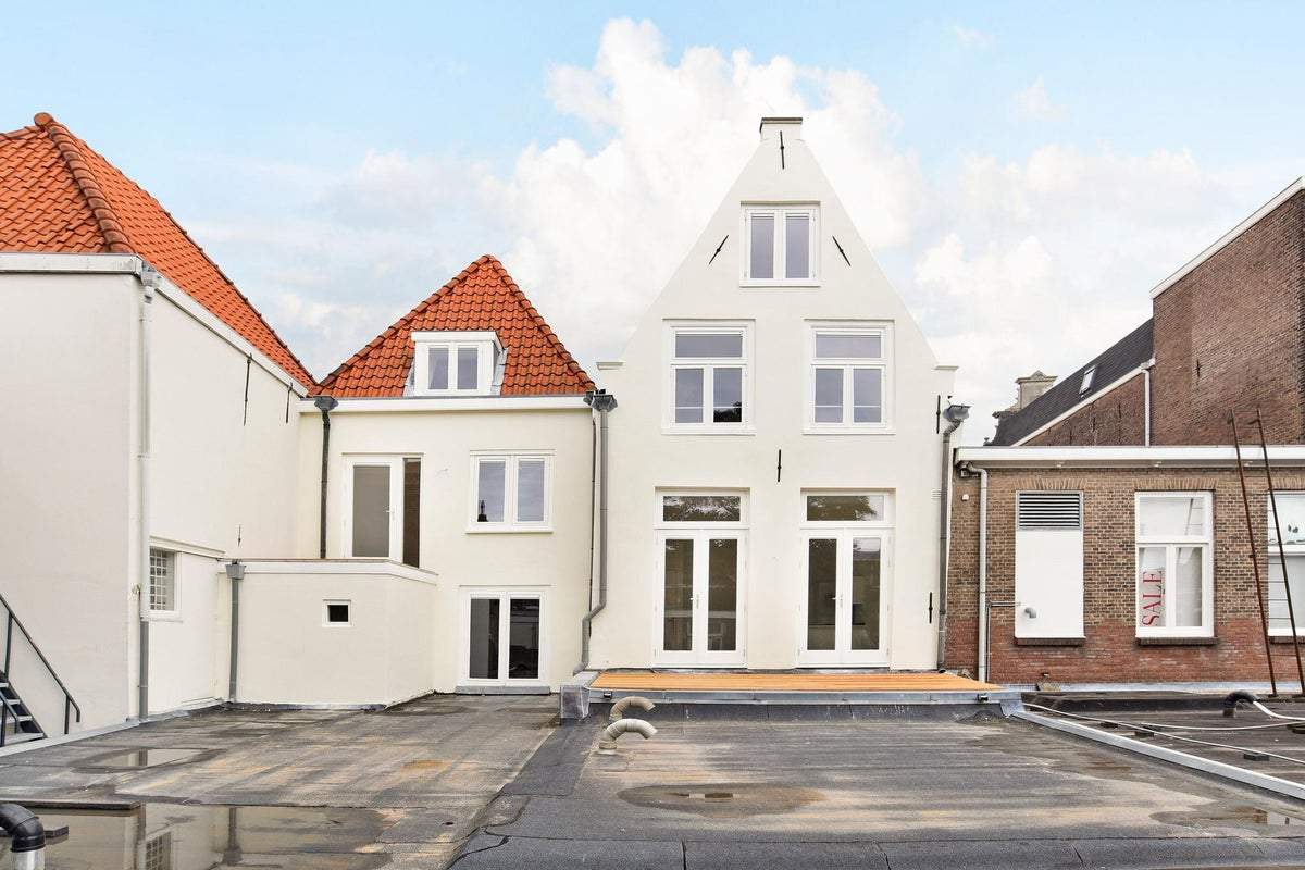 Afbeelding 1 van 18