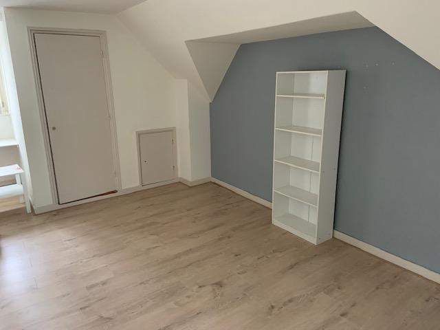Image 3 of 5