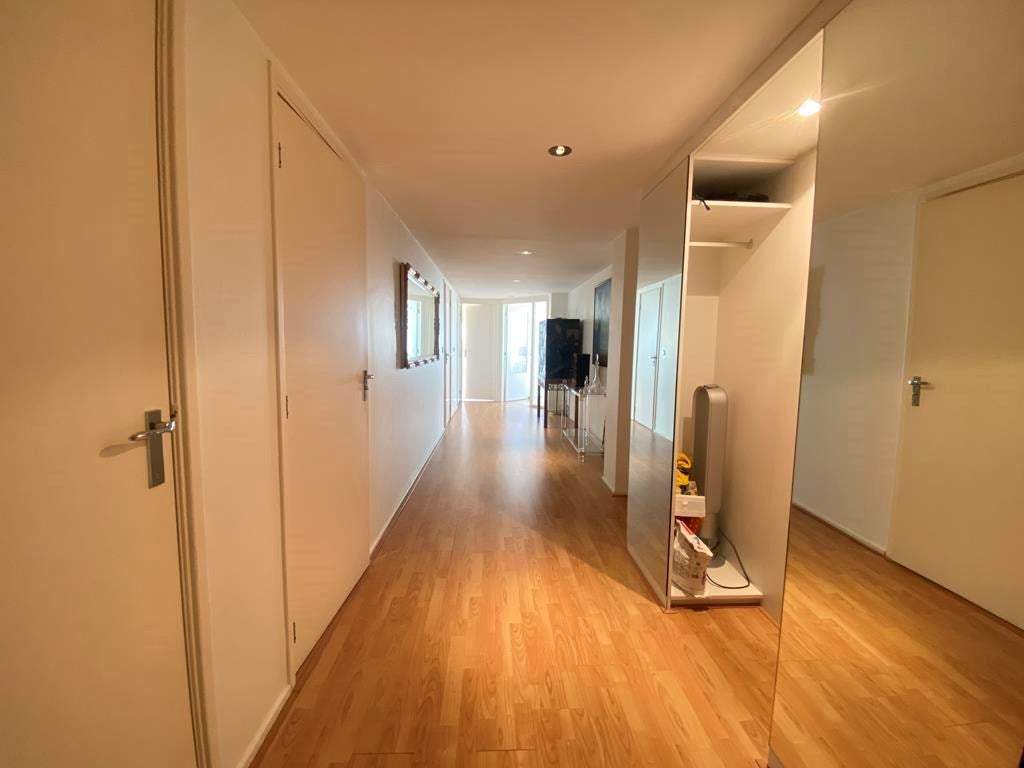 Bild 9 von 18