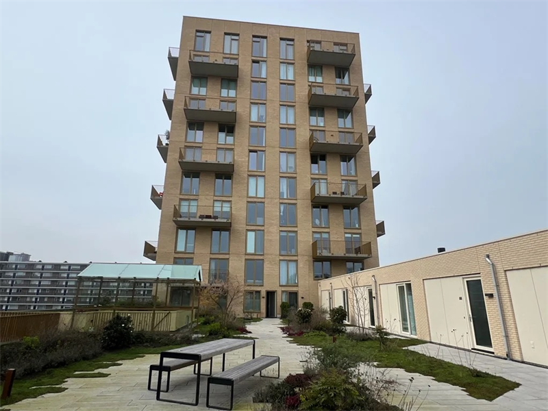 Image 15 of 19