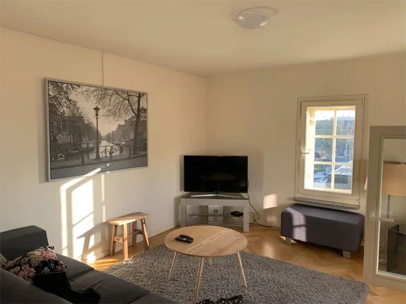 Image 3 of 15