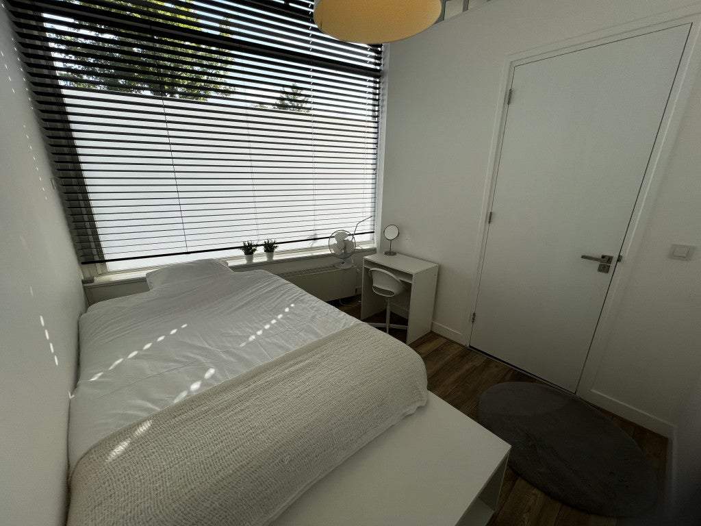Bild 2 von 23
