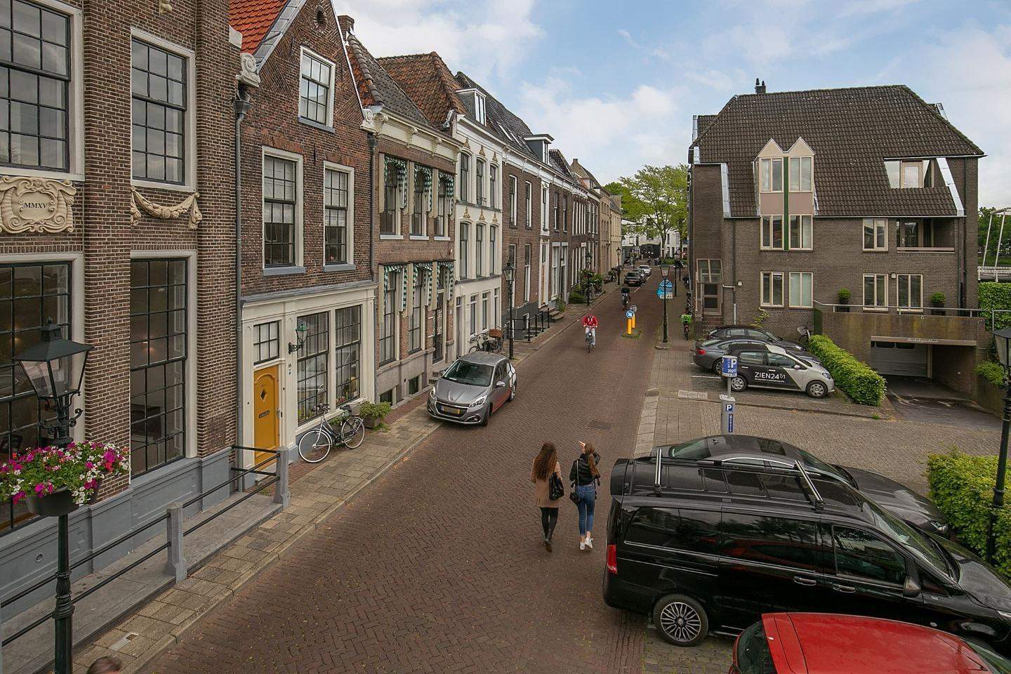 Afbeelding 1 van 10