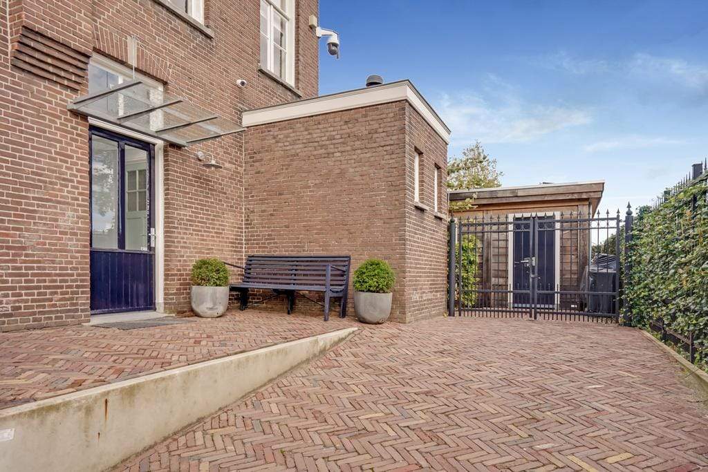 Afbeelding 2 van 15