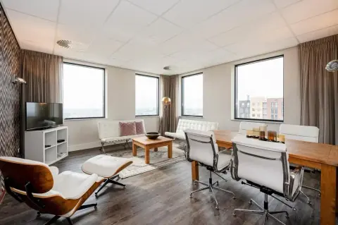 Möbliertes 3-Zimmer-Apartment Eschertoren 7-F, Leiden - Zu vermieten