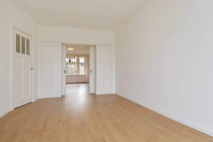 Bild 8 von 23