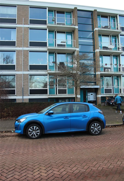 Afbeelding 2 van 15