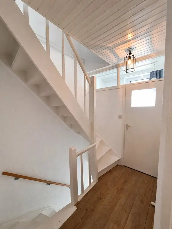 Image 11 of 15