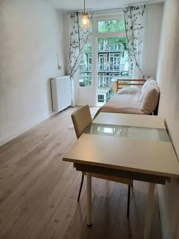 Möbliertes Zimmer mit Balkon, Postjeskade, Amsterdam