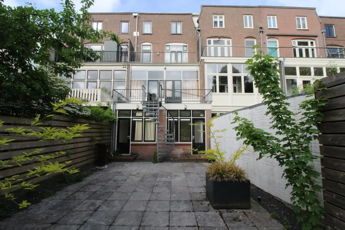 Image 16 of 26