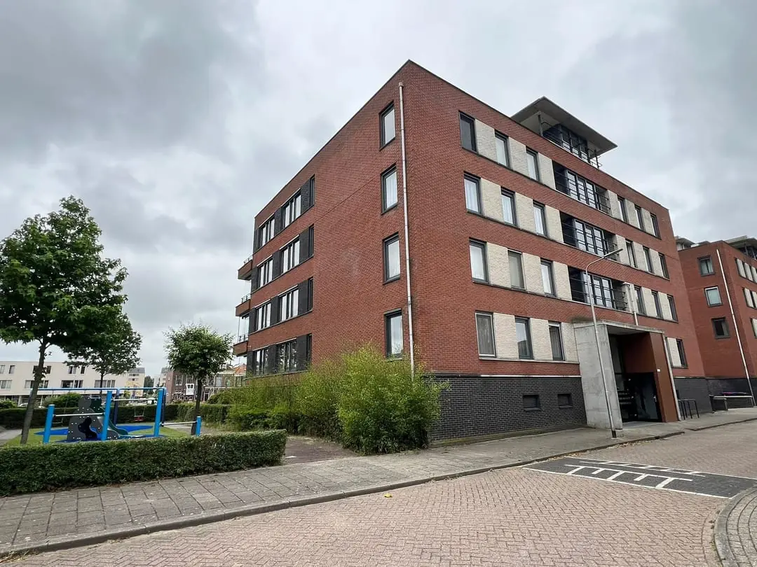 Afbeelding 2 van 27
