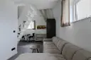 Image 4 of 10