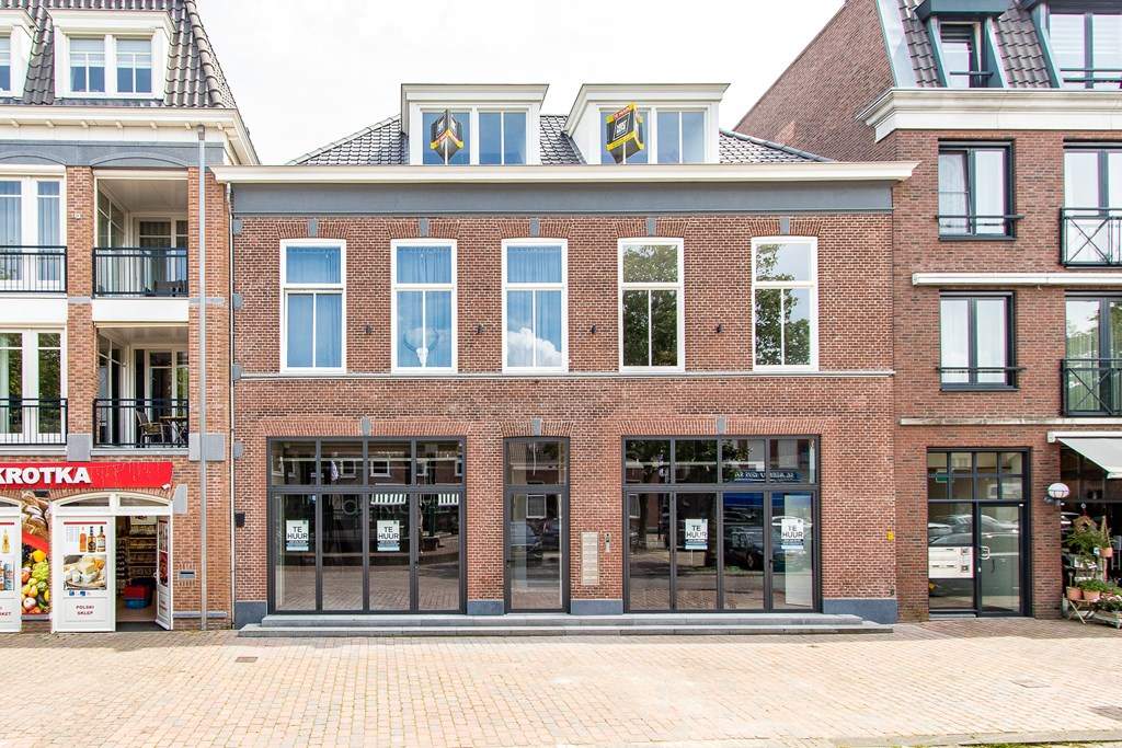 Afbeelding 1 van 17