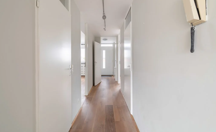Image 9 of 10