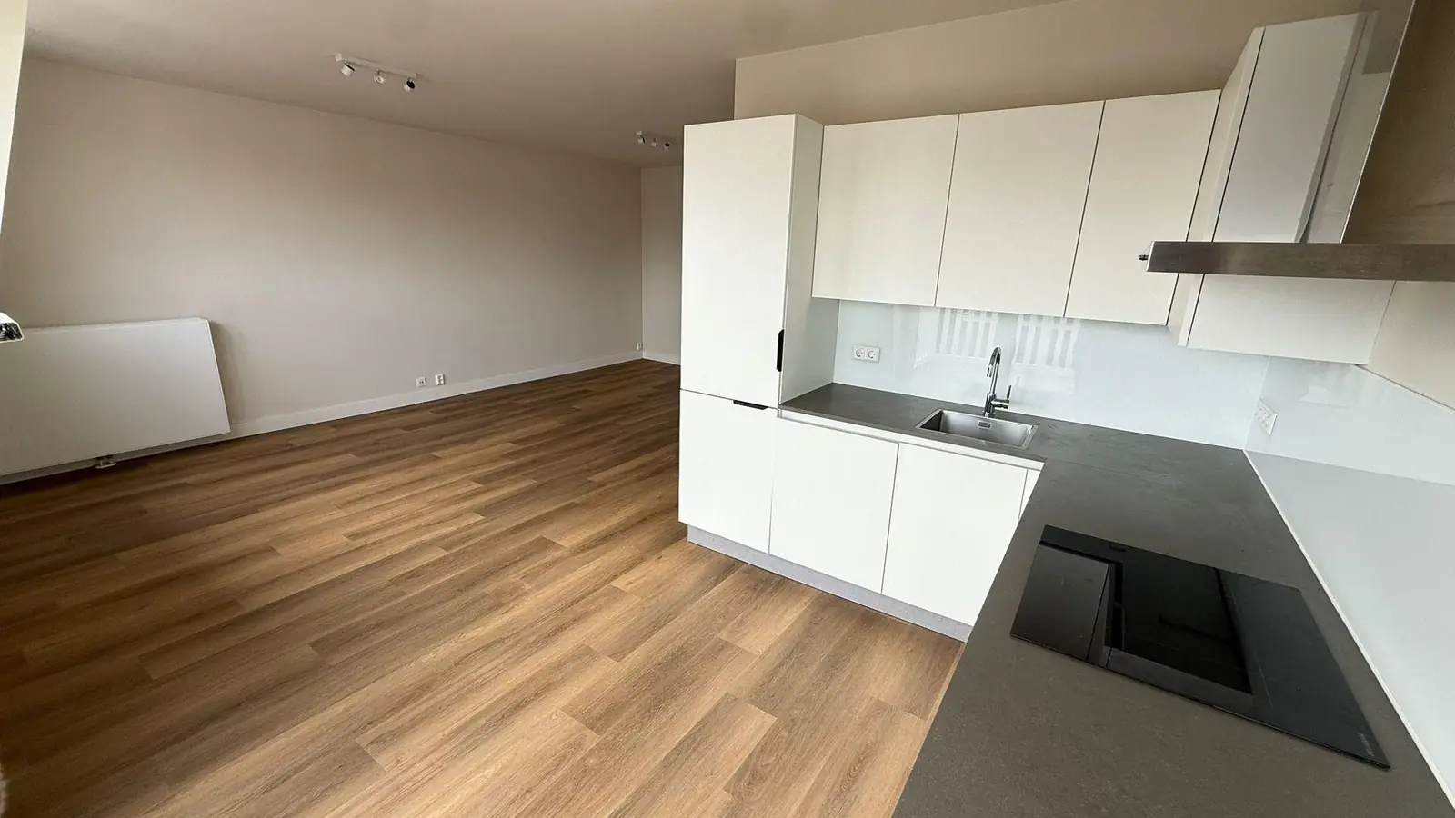 Bild 6 von 18