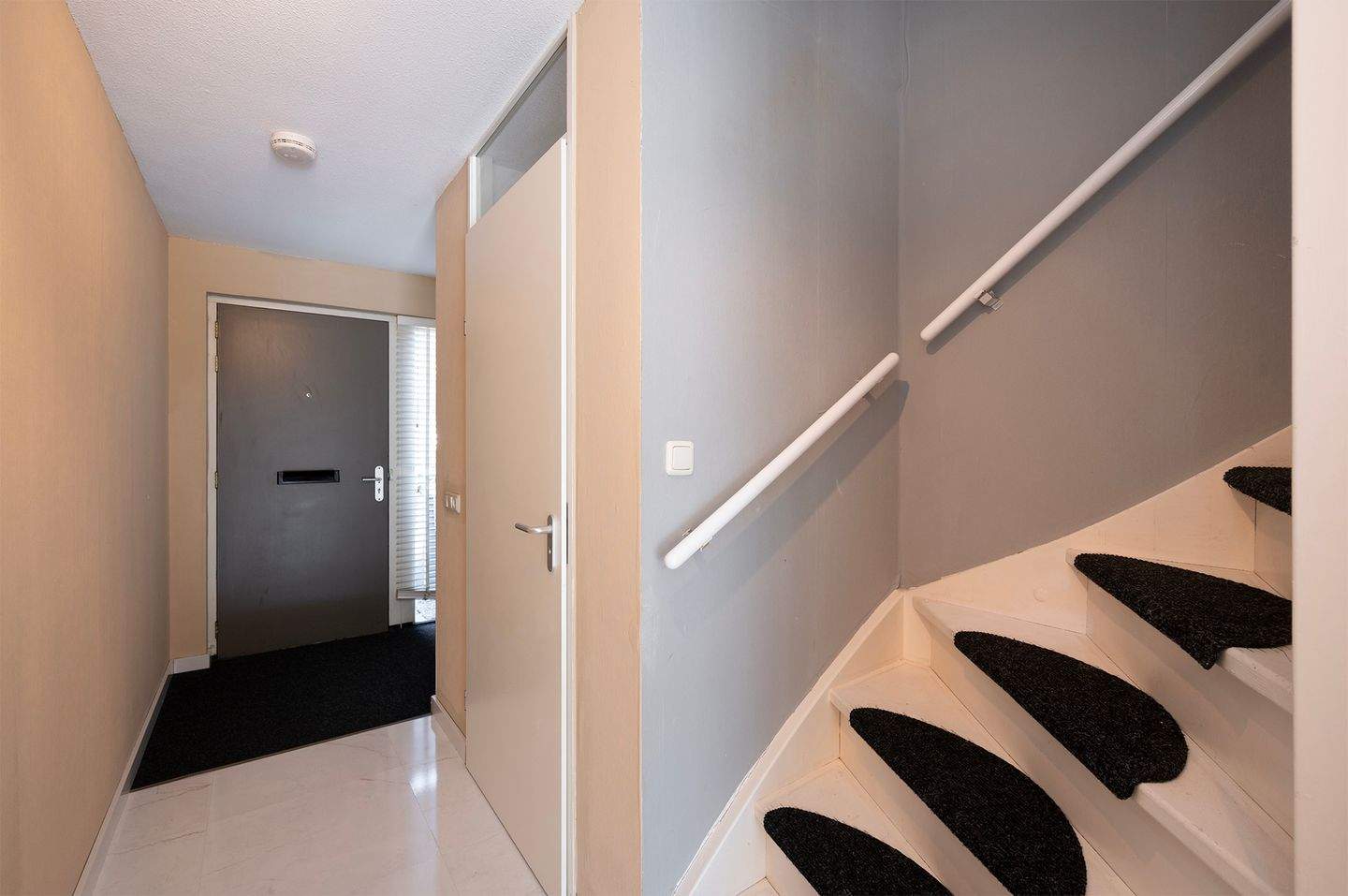Image 4 sur 28