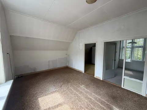 Unmöblierte Wohnung Valge, Leens - Zu vermieten