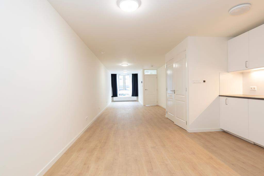 Bild 1 von 24