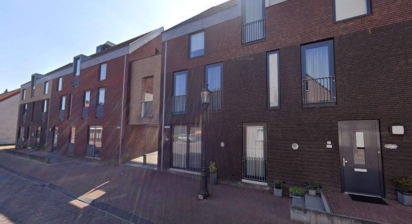 Afbeelding 2 van 2