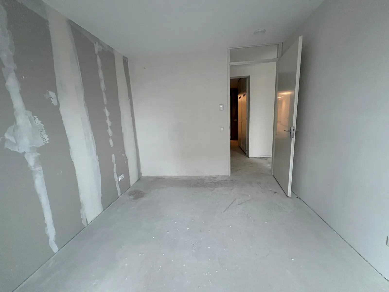 Image 8 of 14
