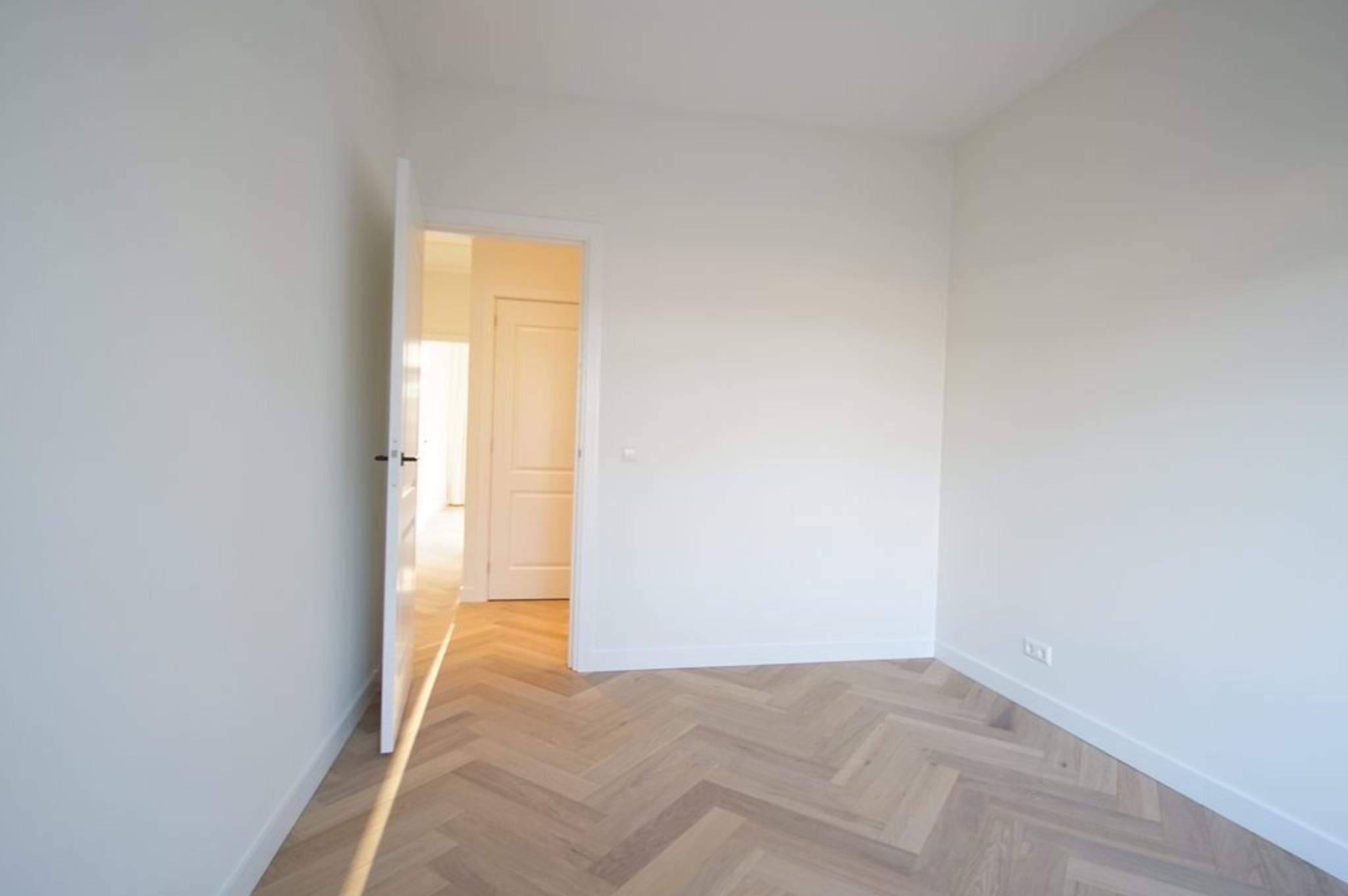 Bild 12 von 38