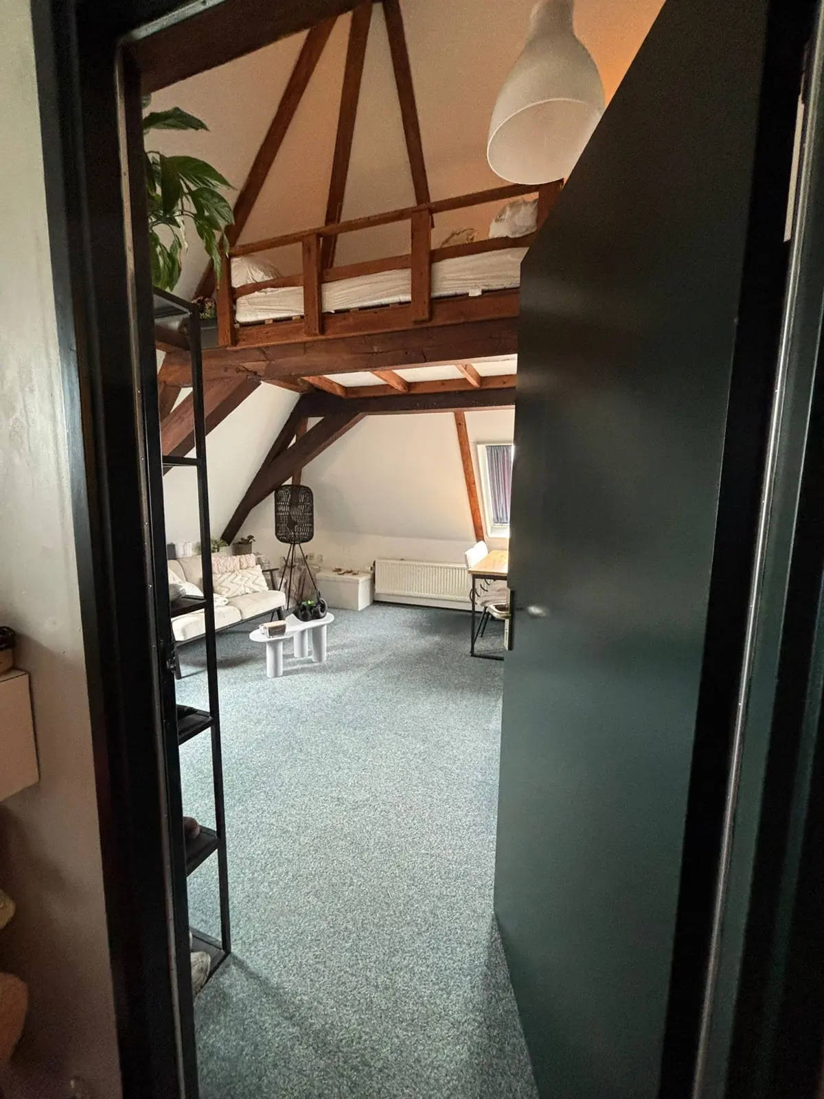 Image 1 of 10