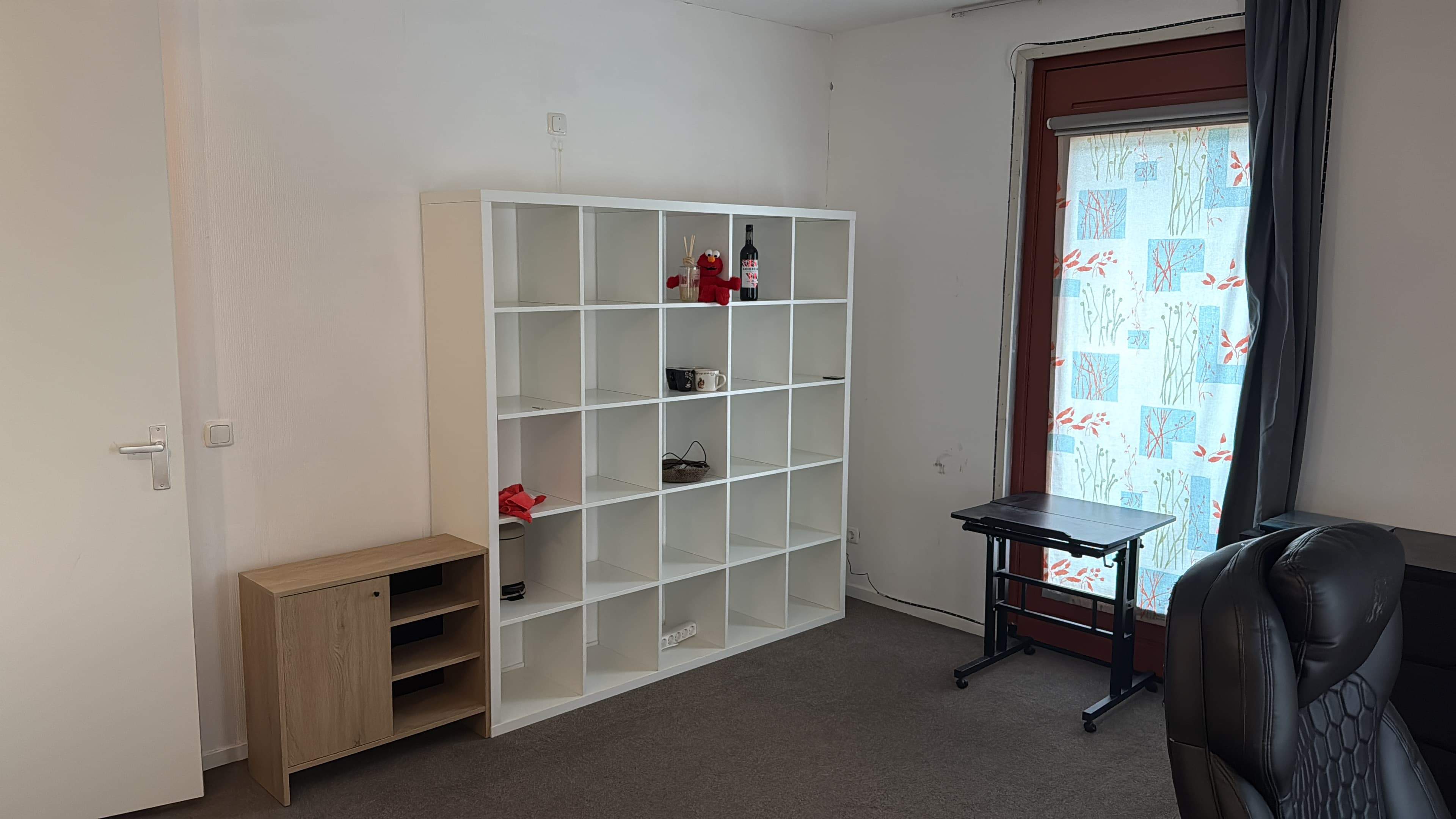 Image 2 of 5