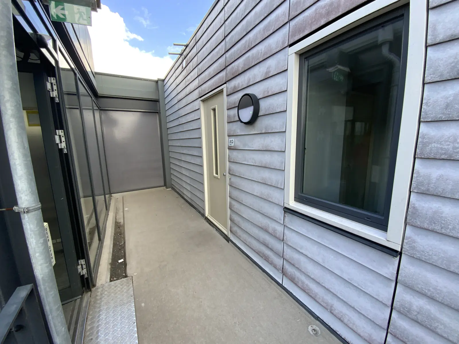 Image 3 of 12