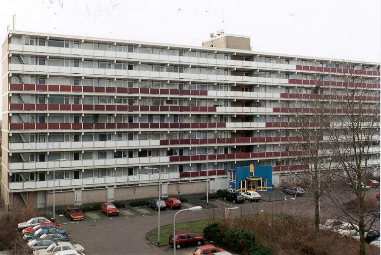 Image 1 sur 4