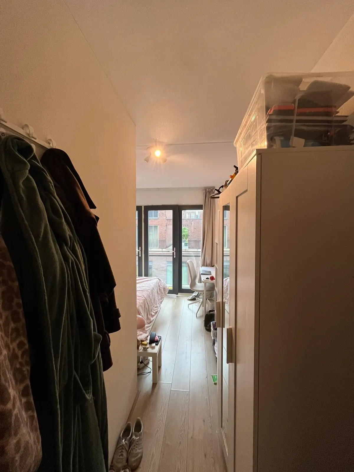 Image 10 of 10