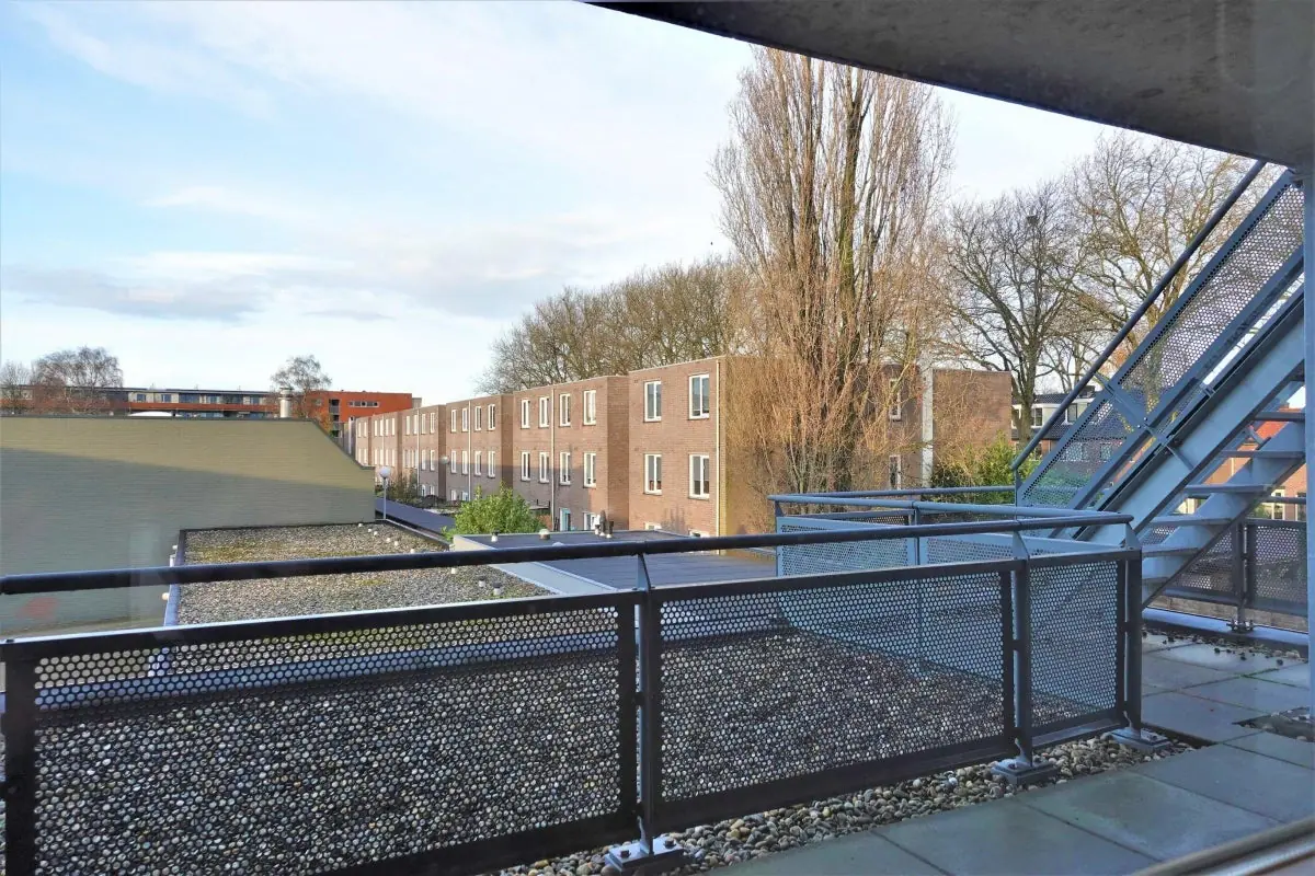 Image 26 of 31