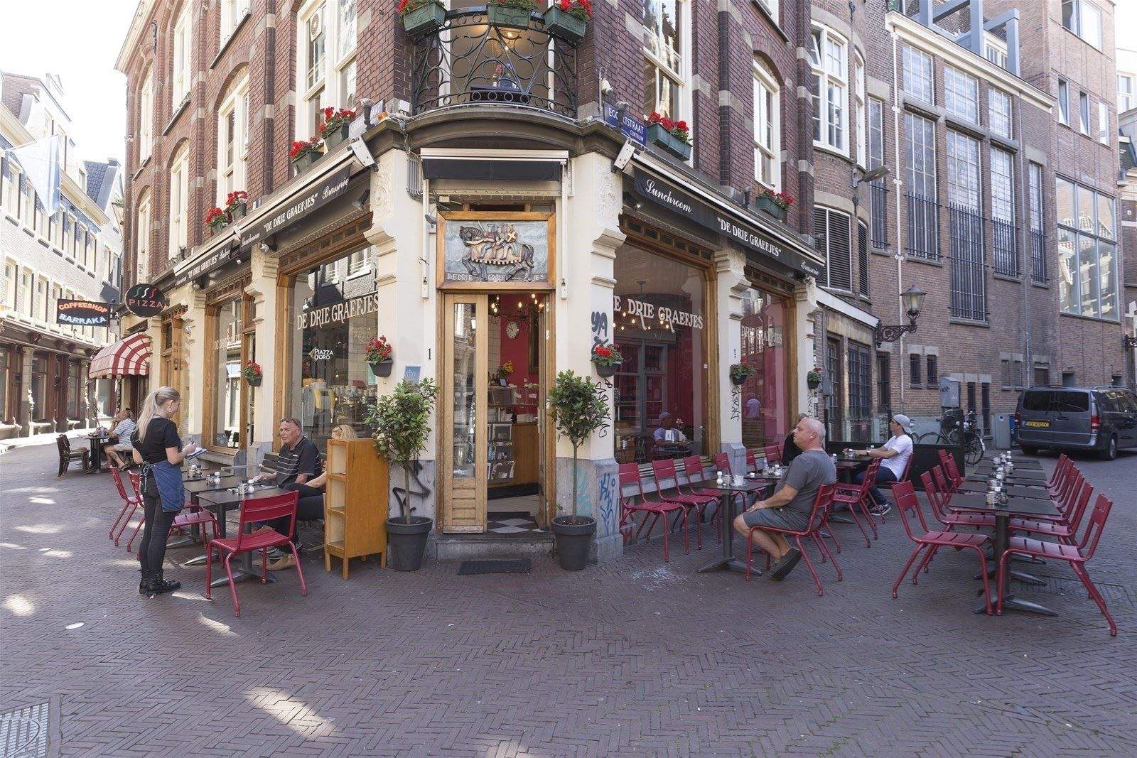 Image 27 of 29