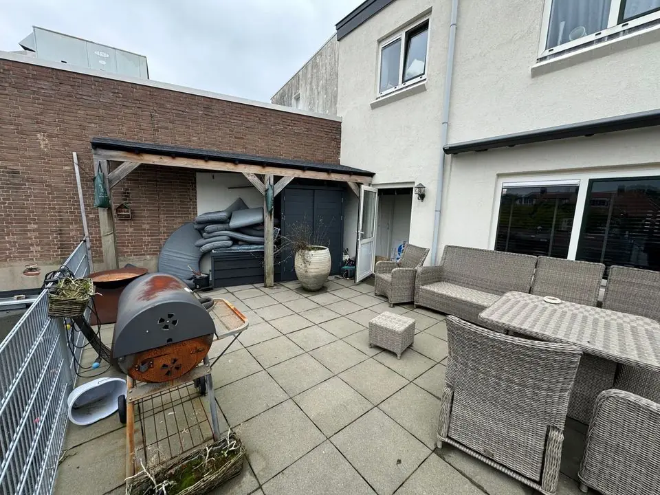 Image 12 of 22