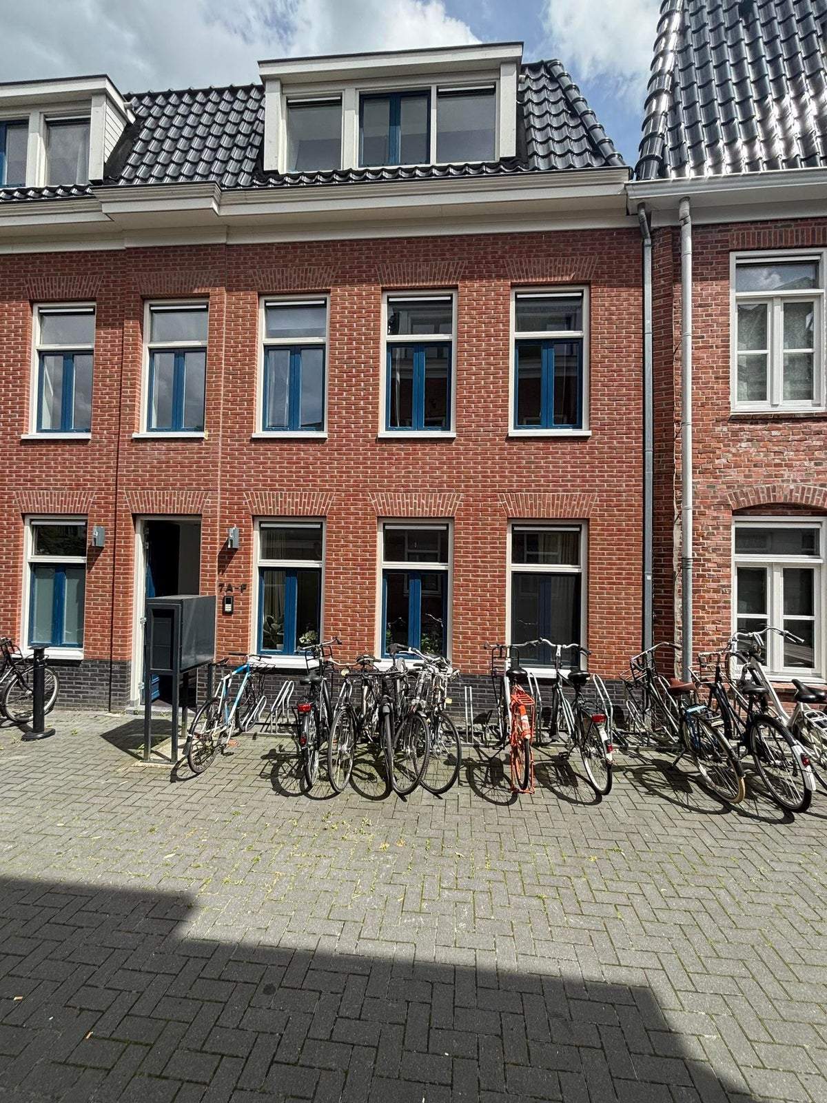Afbeelding 1 van 14